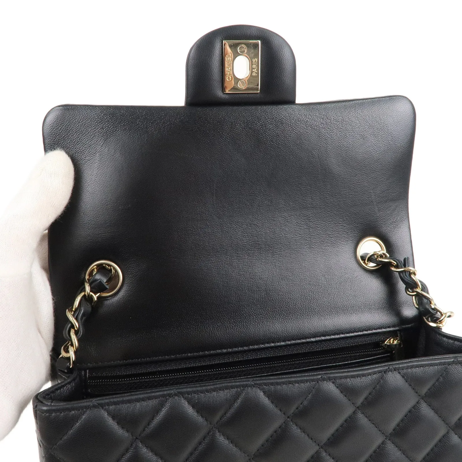 CHANEL Mini Matelasse Lamb Skin Chain Shoulder Bag Black A69900