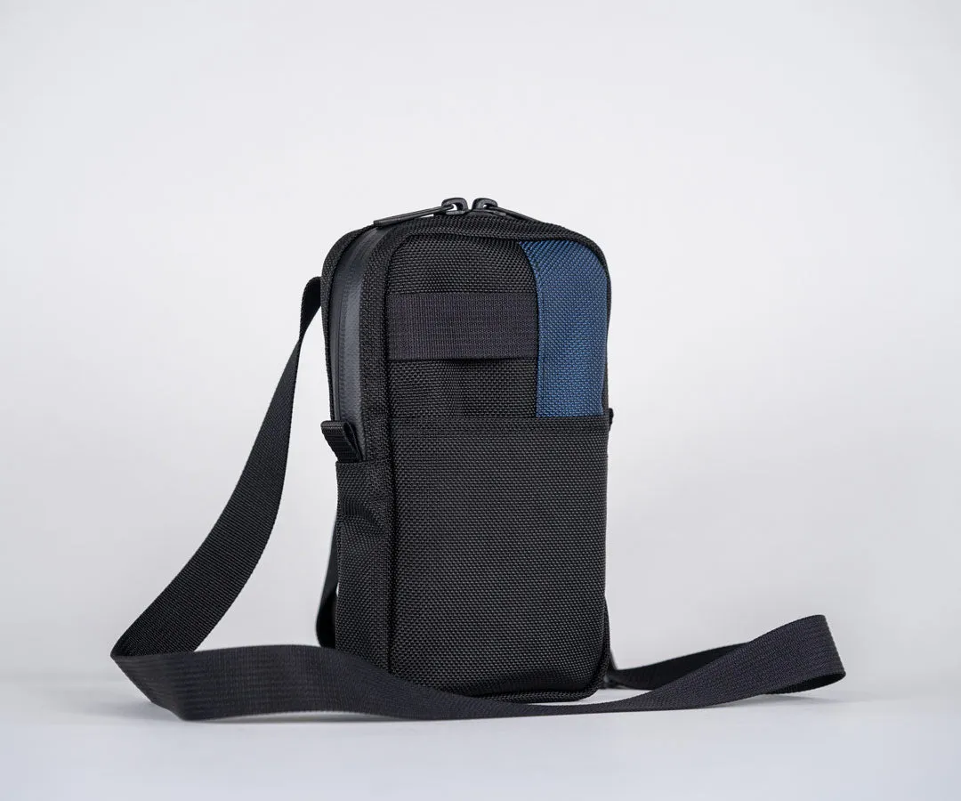 Essential iPhone Pouch