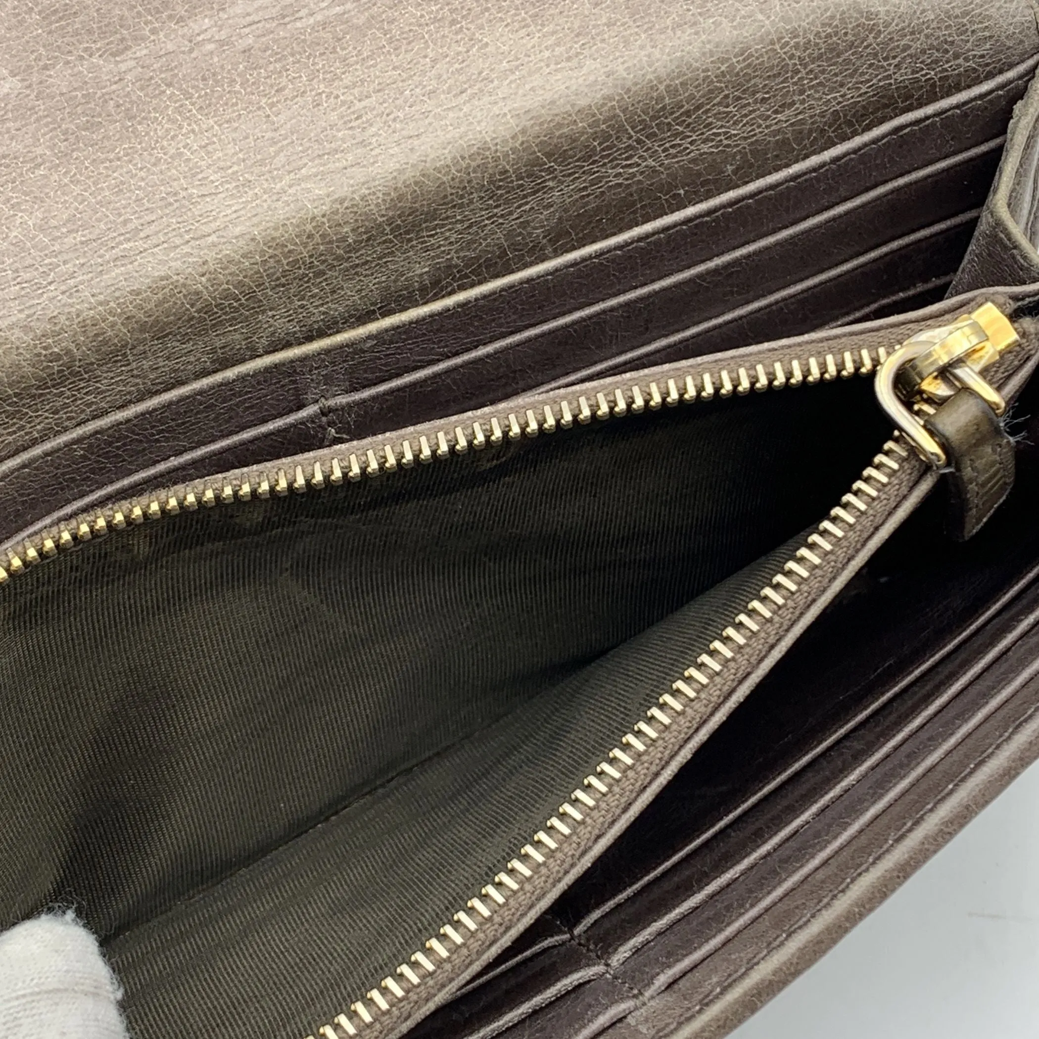 Miu Miu Taupe Matelassé Leather Continental Flap Wallet Purse