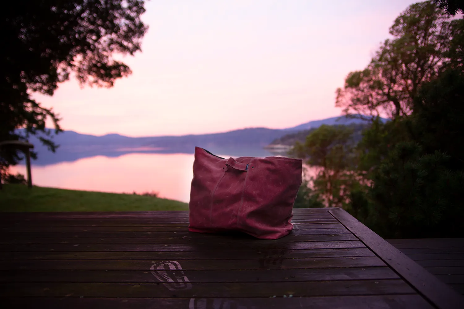The Weekender in FRUITSNACK